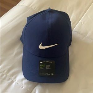 Nike Women’s Golf Hat